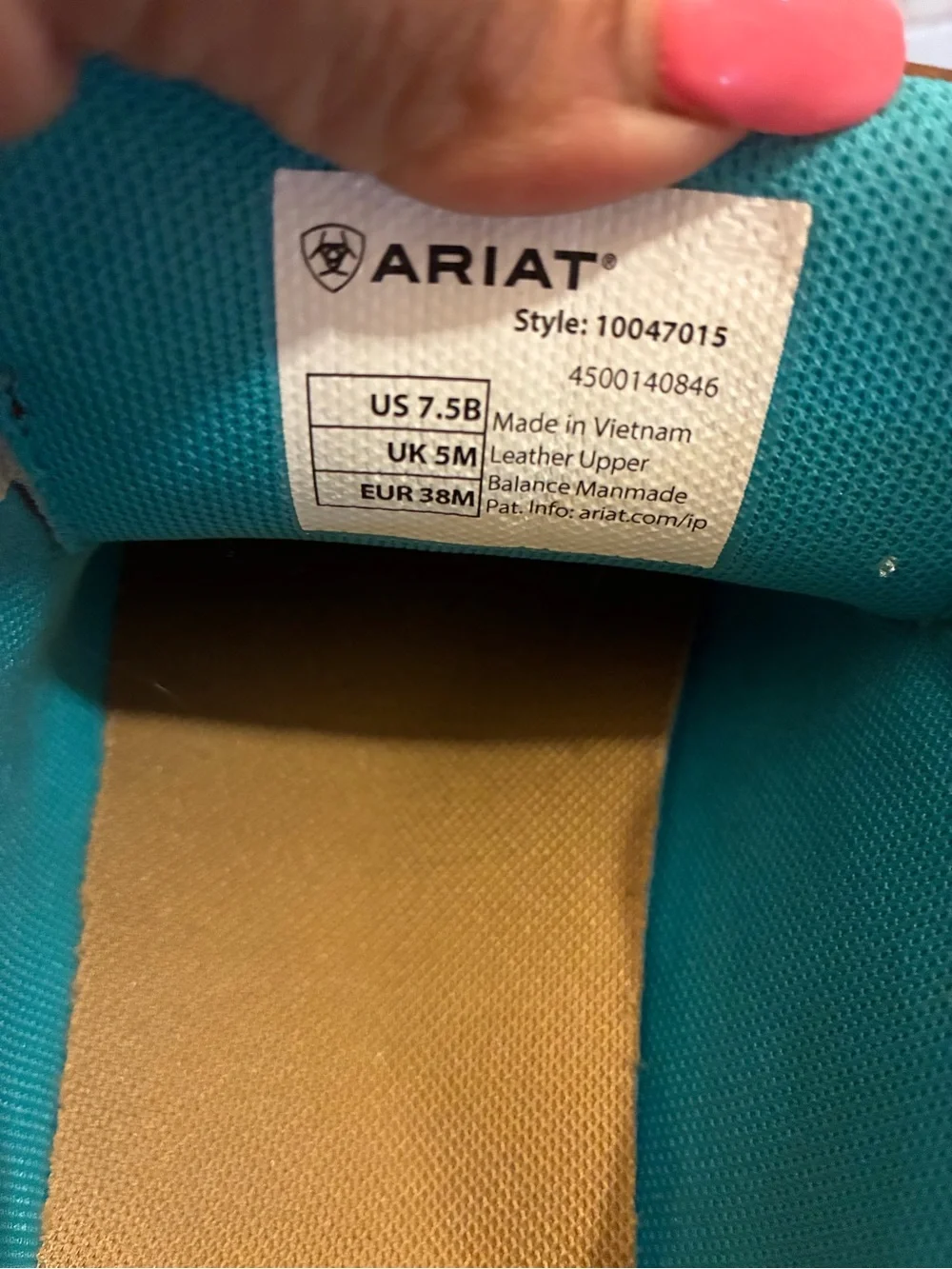 Ariat smoke pet